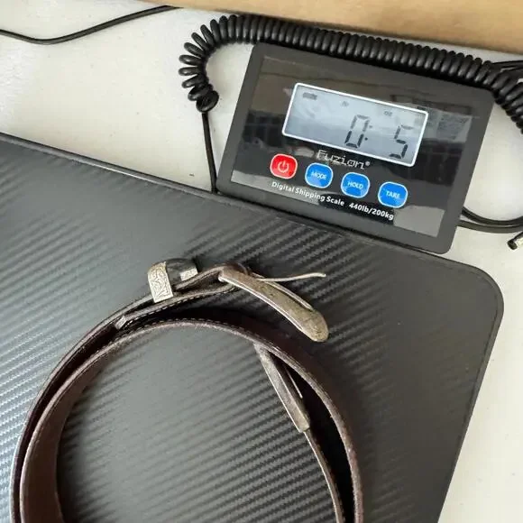 Tony Lama Mens 34" Western Brown Leather Belt Etched Metal Buckle Made in USA - Picture 8 of 8